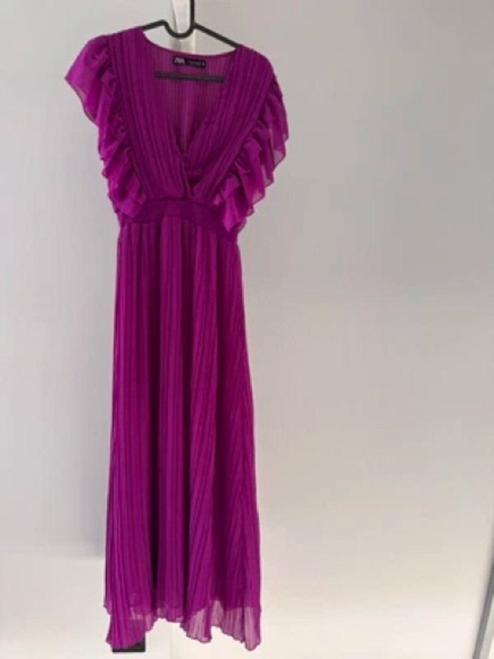 Magenta Pleated Ruffle Sleeve Maxi Dress
